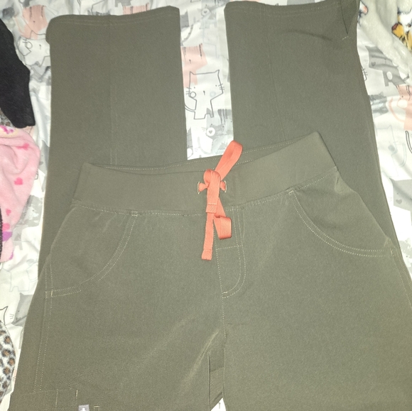 Figs Spruce - Picture 6 of 6